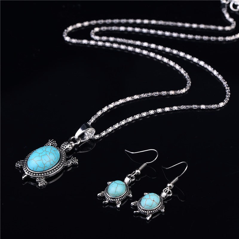 Elegant Shelly Turquoise Jewelry Set