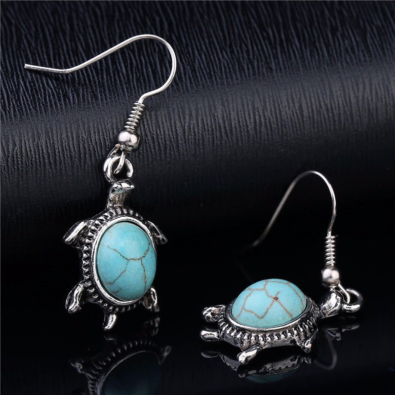 Elegant Shelly Turquoise Jewelry Set