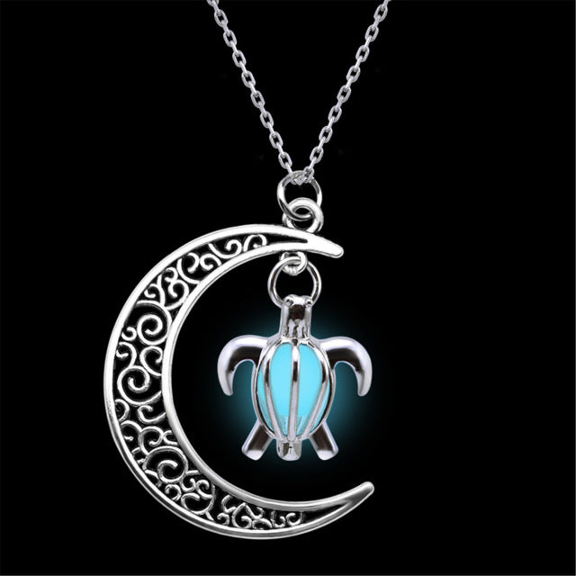 Shelly & Moon - Glow in the Dark Pendant