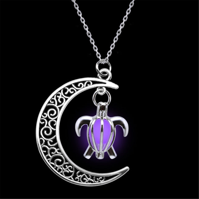 Shelly & Moon - Glow in the Dark Pendant