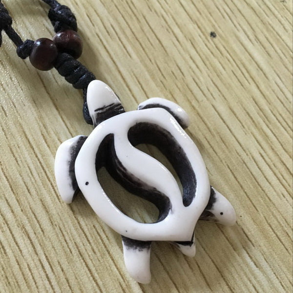 Island Tribal Shelly Necklace